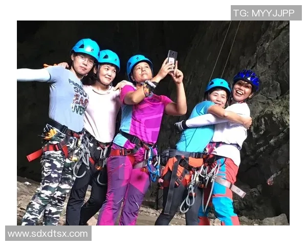 重庆攀岩队技术创新引领攀岩新高度勇攀巅峰成就辉煌佳绩